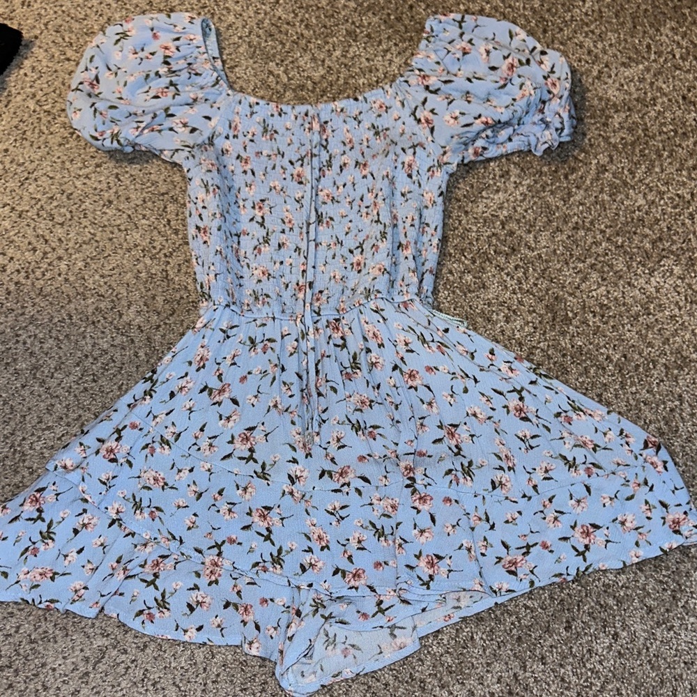 Light Blue Floral Puff-Sleeve Romper
